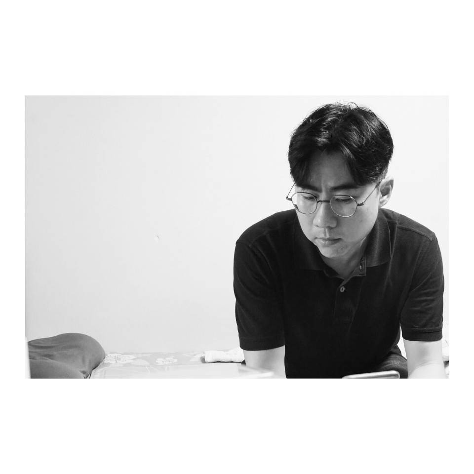 백진용