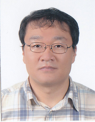 김도균