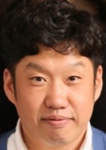 정일웅