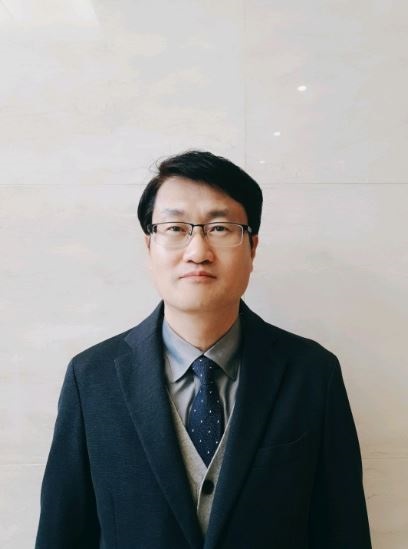 강윤석