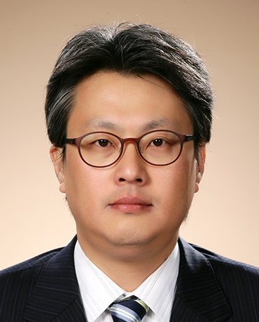 김현
