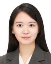 김유아