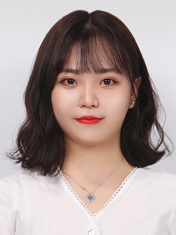 최지우