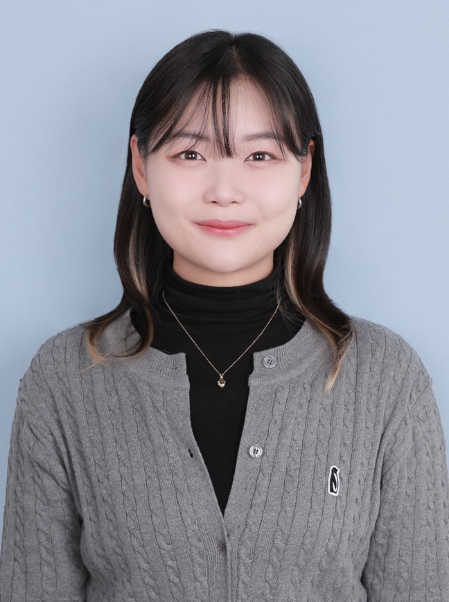 김효정