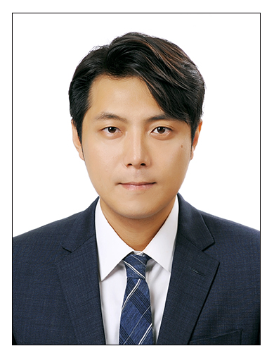김상훈
