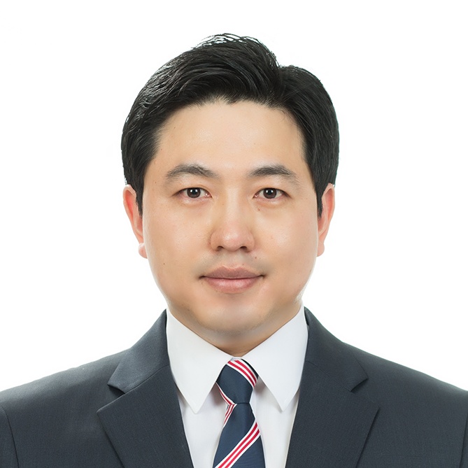 문지웅
