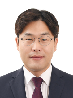정성욱