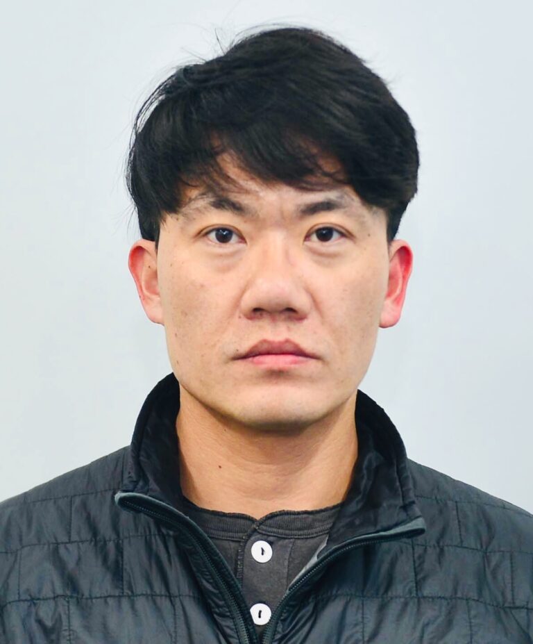김명준