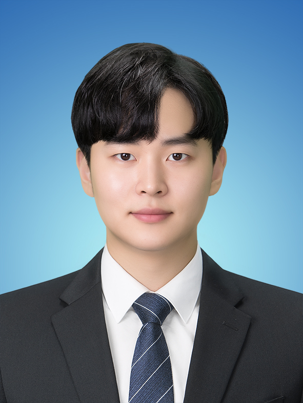 장윤우