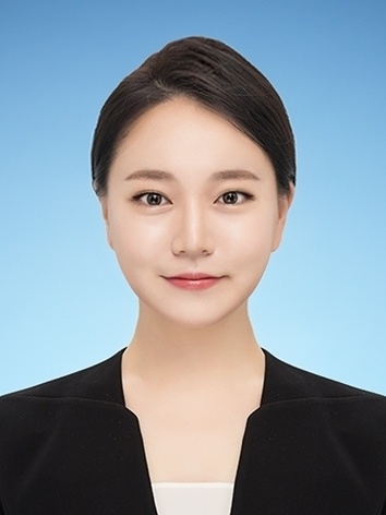 김유나