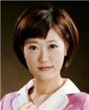 김아라