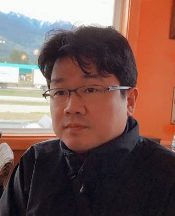 신민재