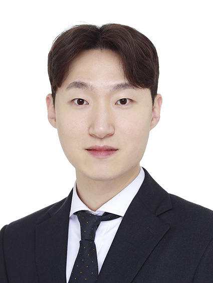 김수언