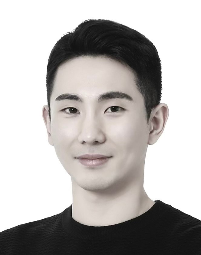 김철웅