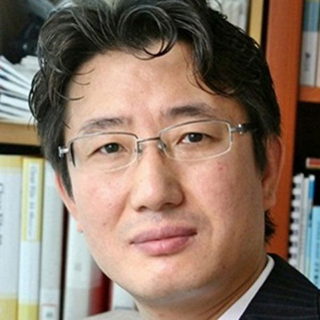 강신욱