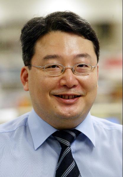 방현철