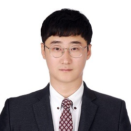 박건우