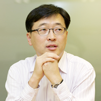 홍기삼