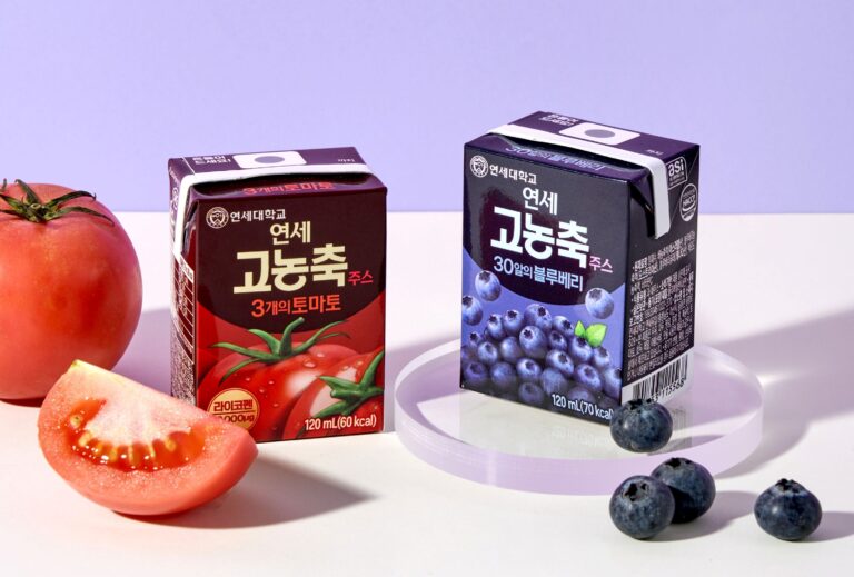 연세유업, ‘연세 고농축 주스’ 2종 출시…토마토3개·블루베리30알을 한 팩에 담아